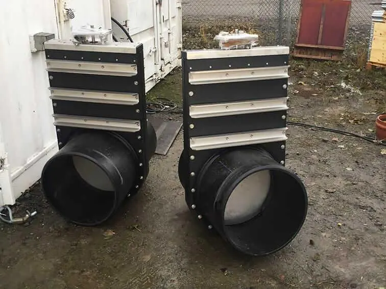 Two WaGate sluice gates installed side by side in Ystad harbor for double protection against environmental pollution from stormwater