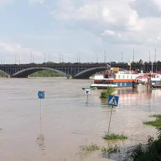 wapro-check-valve-warsaw-prevent-flooding-backflow-stormwater-river-wisla-wastop-us WaStop check valve prevents backflow from the Wisla river into Warsaw’s stormwater system – flood protection for cities.