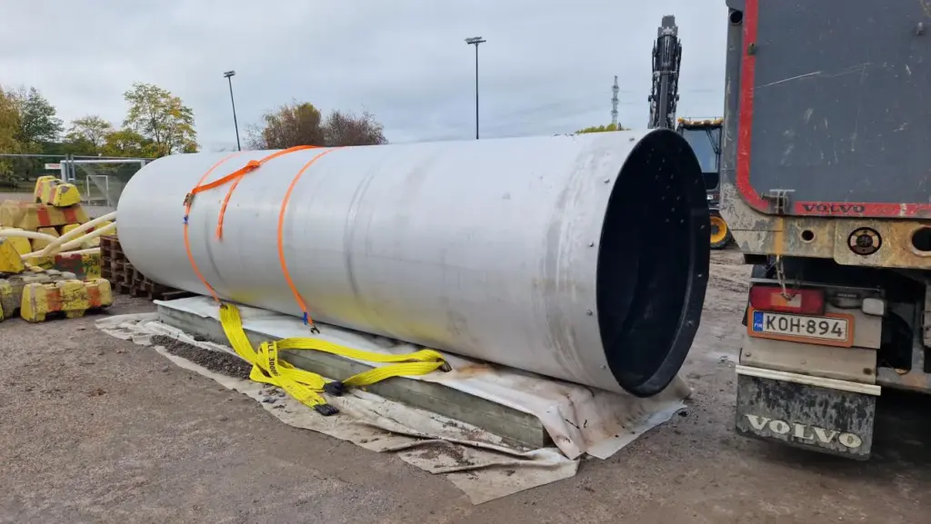 WaStop DN1600 unit prepared for installation as flood protection in Helsinki