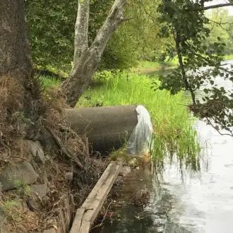 wapro-wastop-odor-prevention-karlstad-overflow-outlet-us Karlstad outlet pipe with WaStop to block odor and pest intrusion